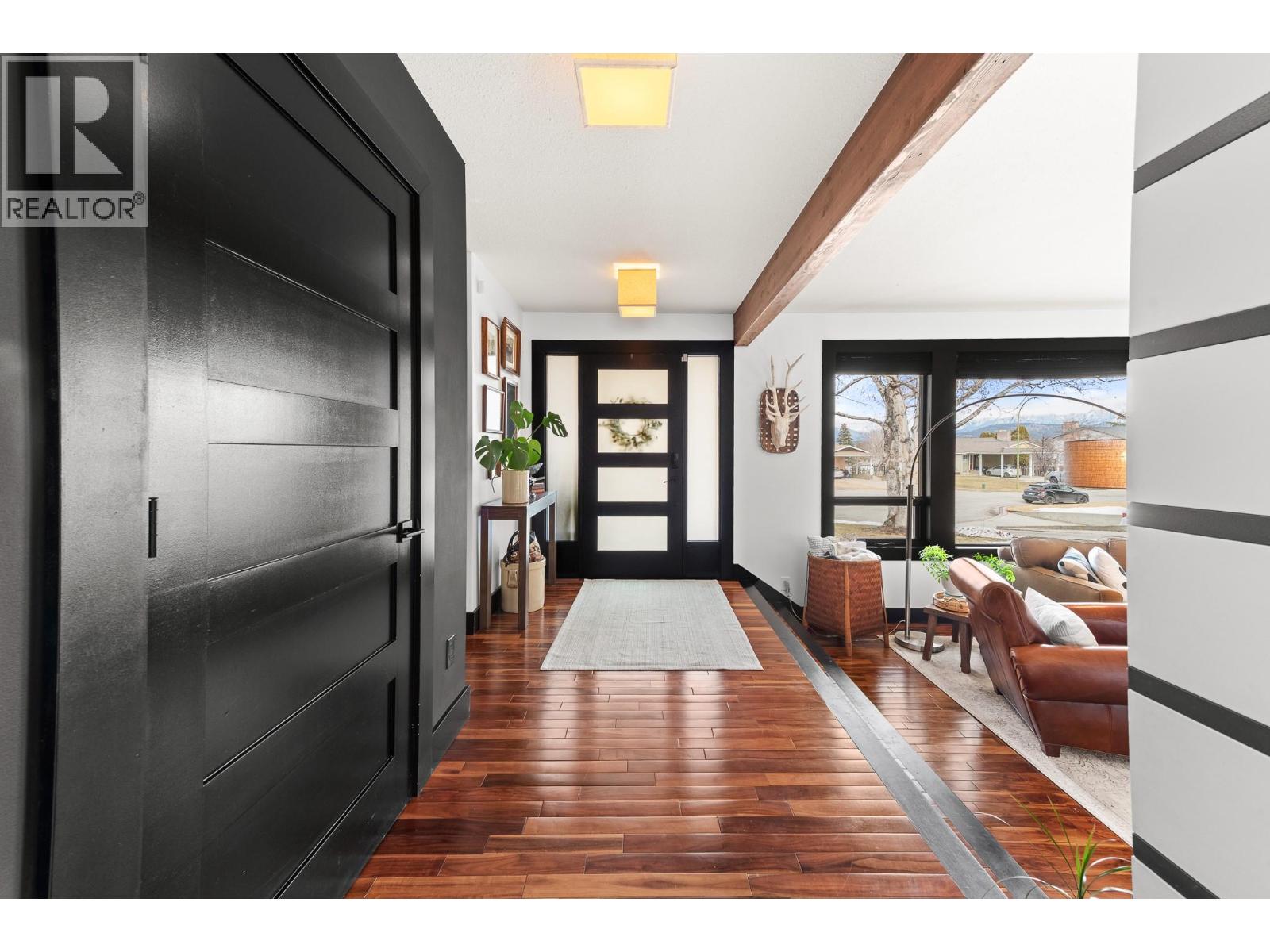 1305 14th Street S, Cranbrook