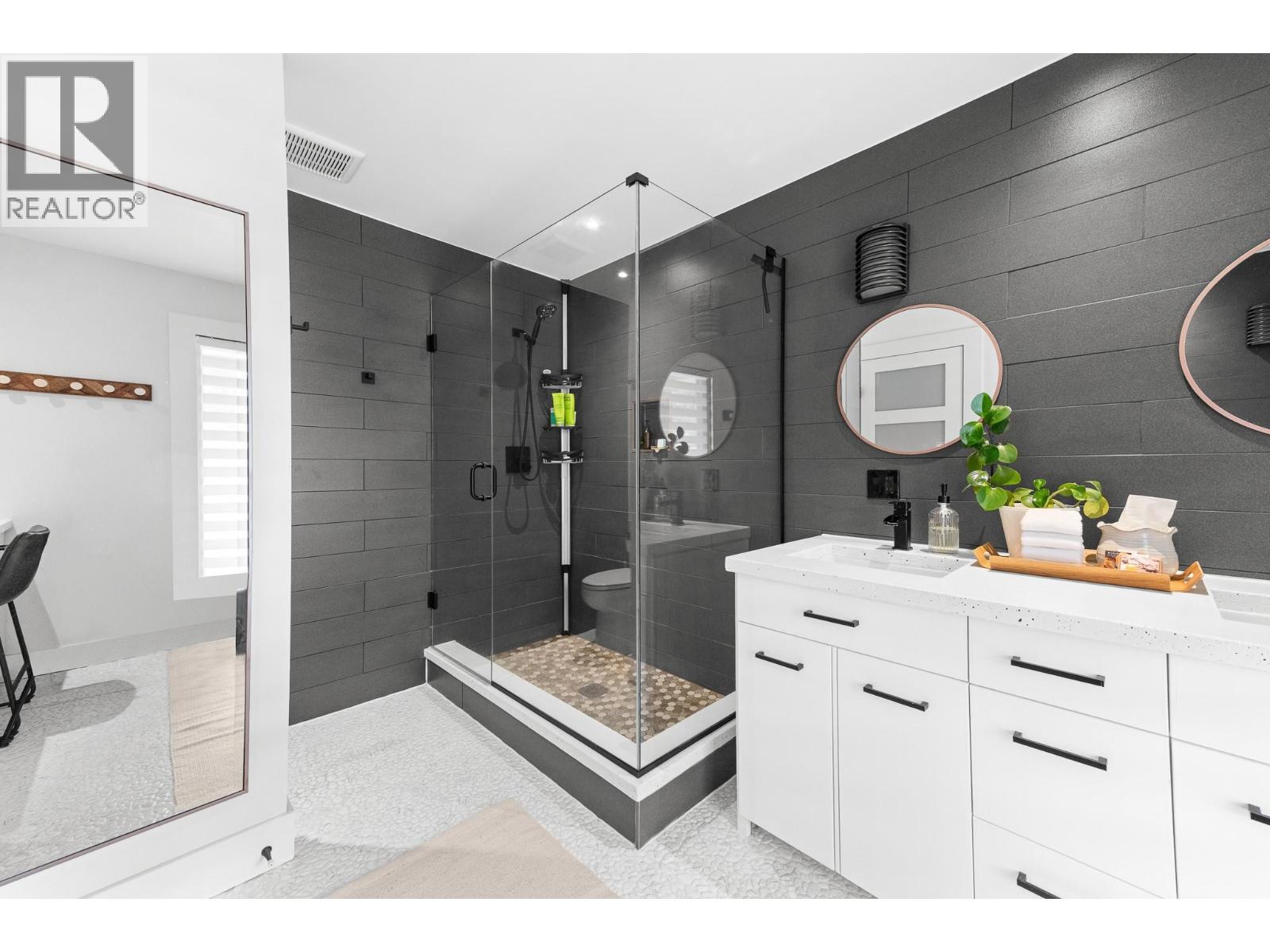 1305 14th Street S, Cranbrook