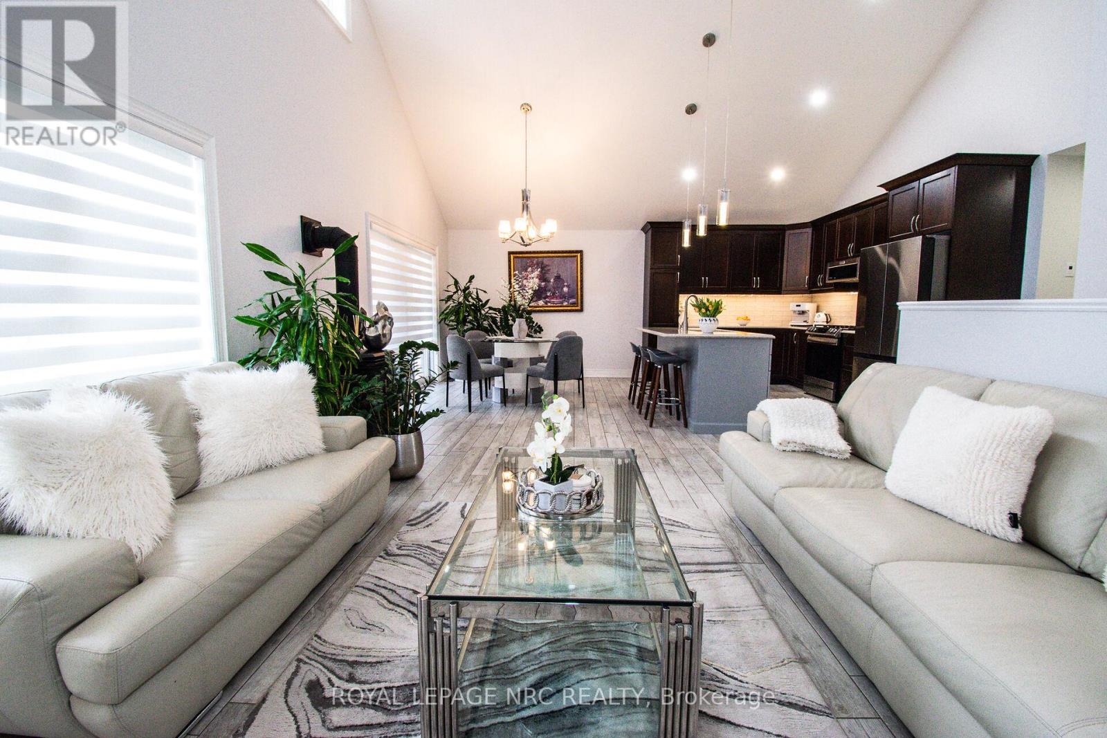 197 TIMBERVIEW CRESCENT - 7
