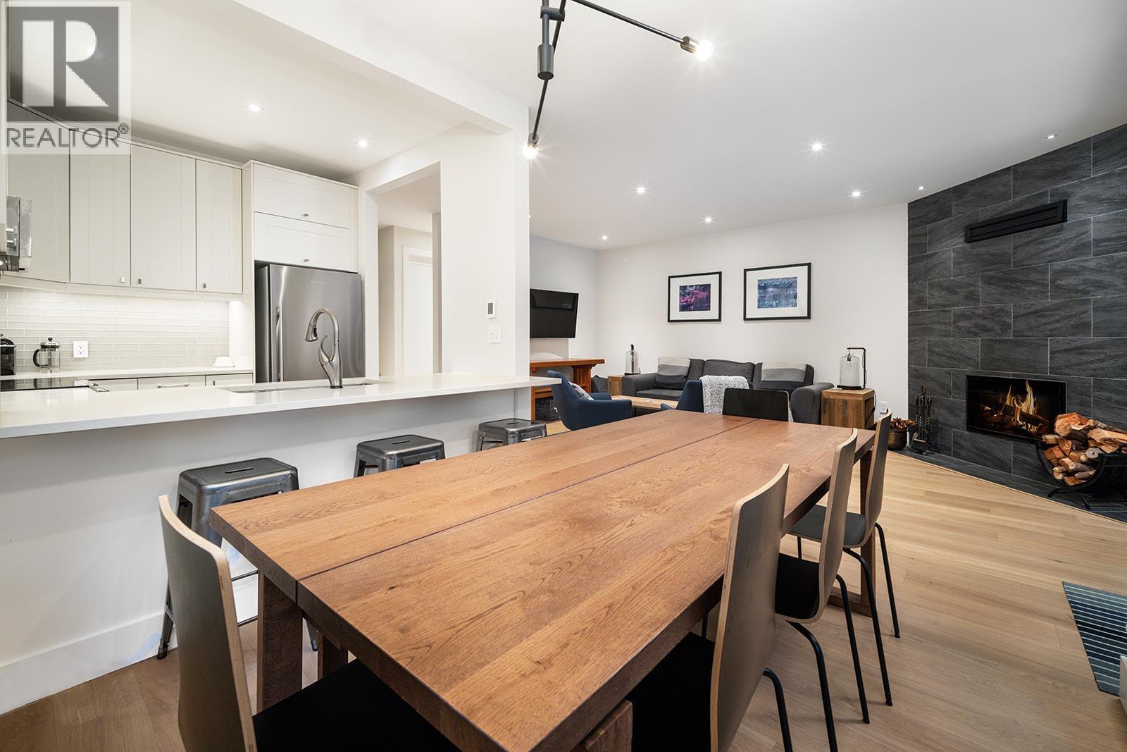 3114 ST MORITZ CRESCENT, Whistler