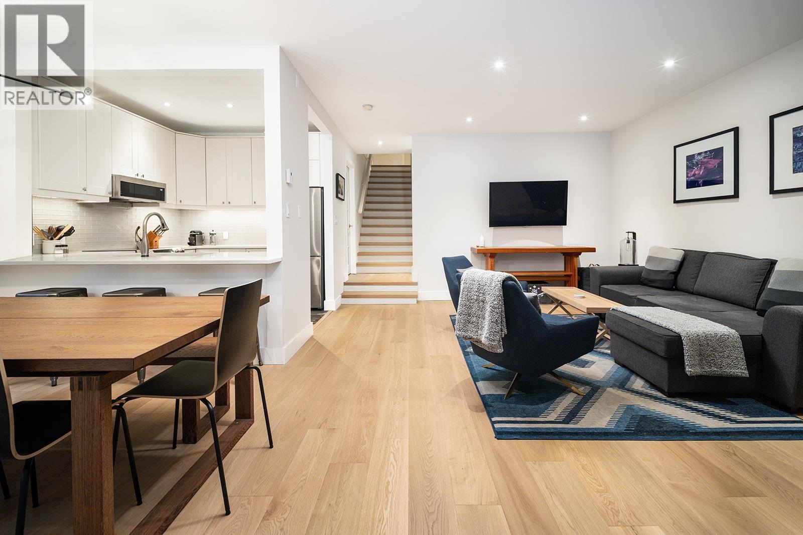 3114 ST MORITZ CRESCENT, Whistler