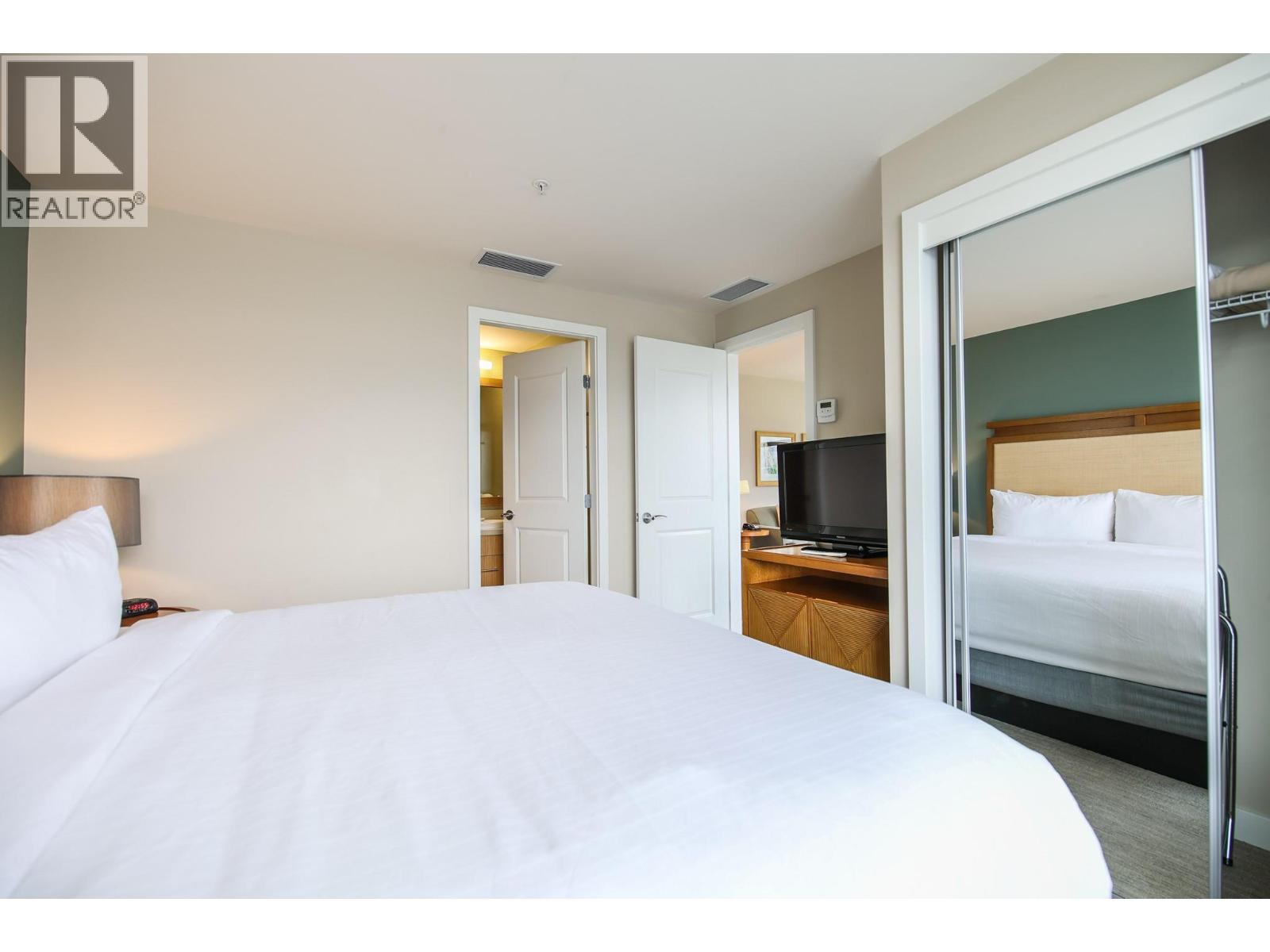 304-15 PARK Place, Osoyoos