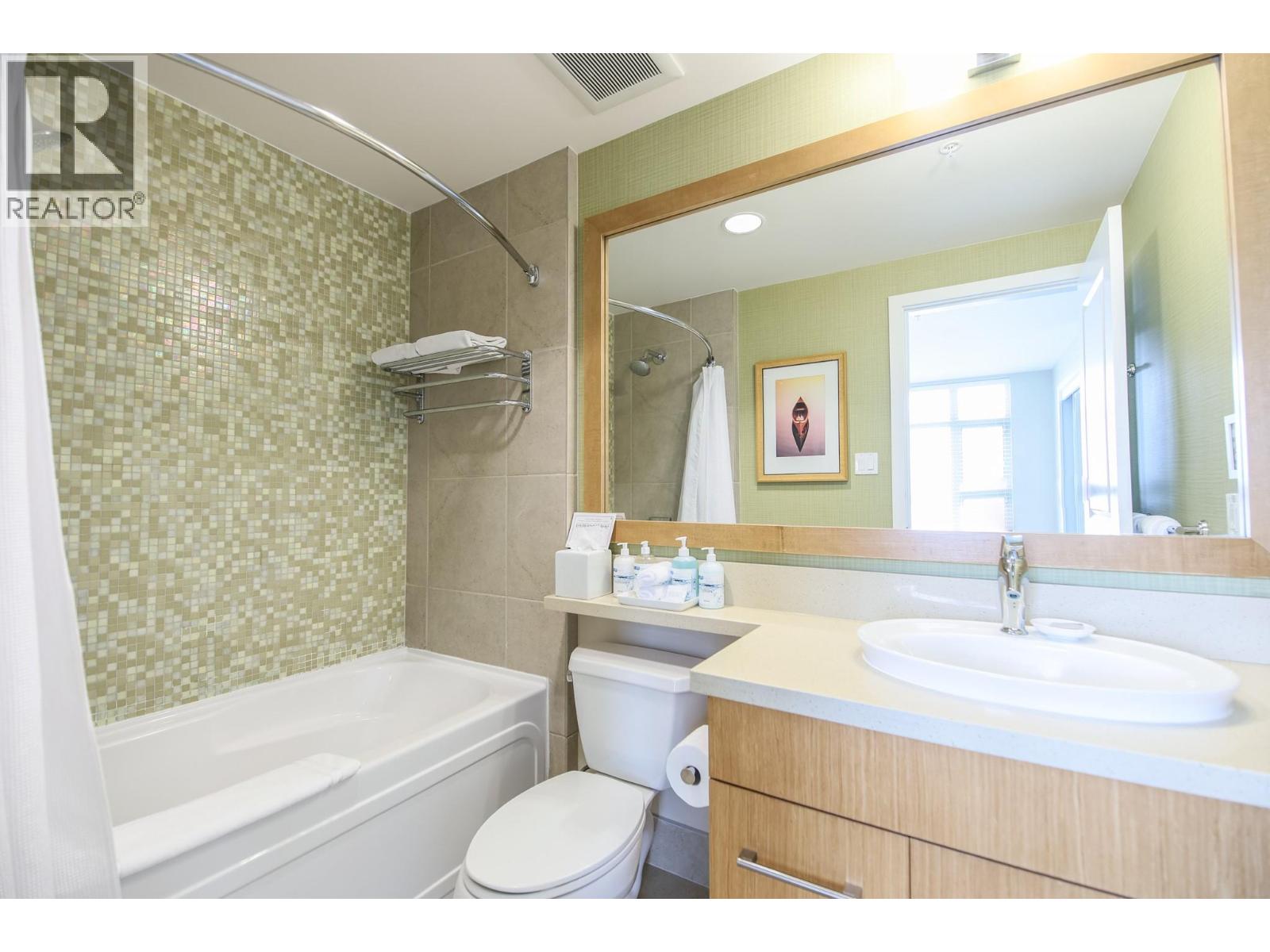 304-15 PARK Place, Osoyoos