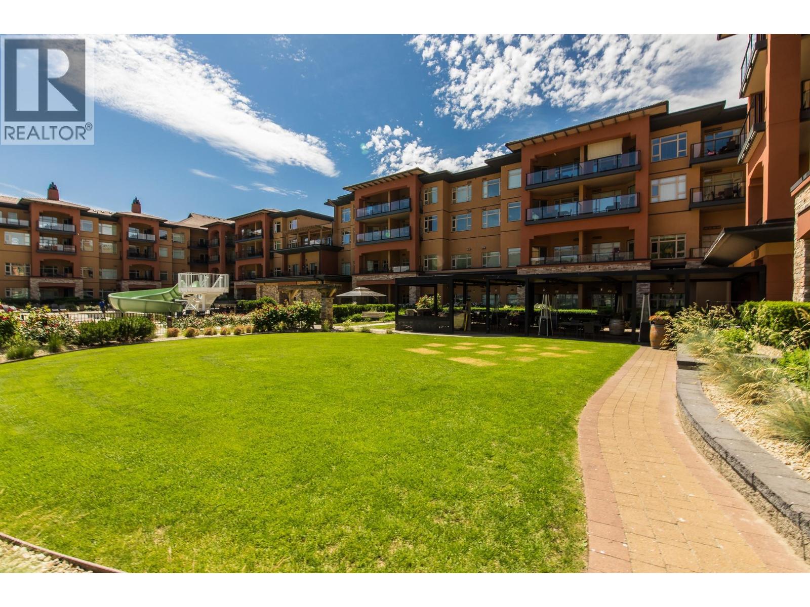 304-15 PARK Place - 42