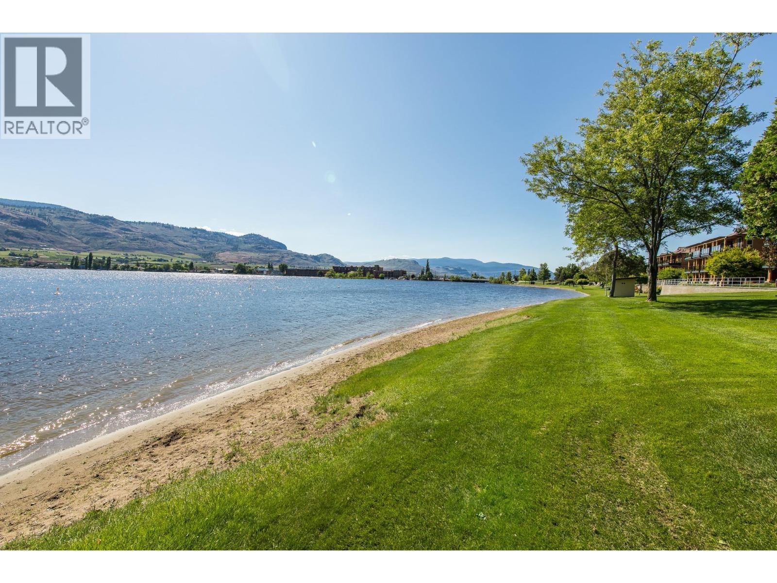 304-15 PARK Place, Osoyoos