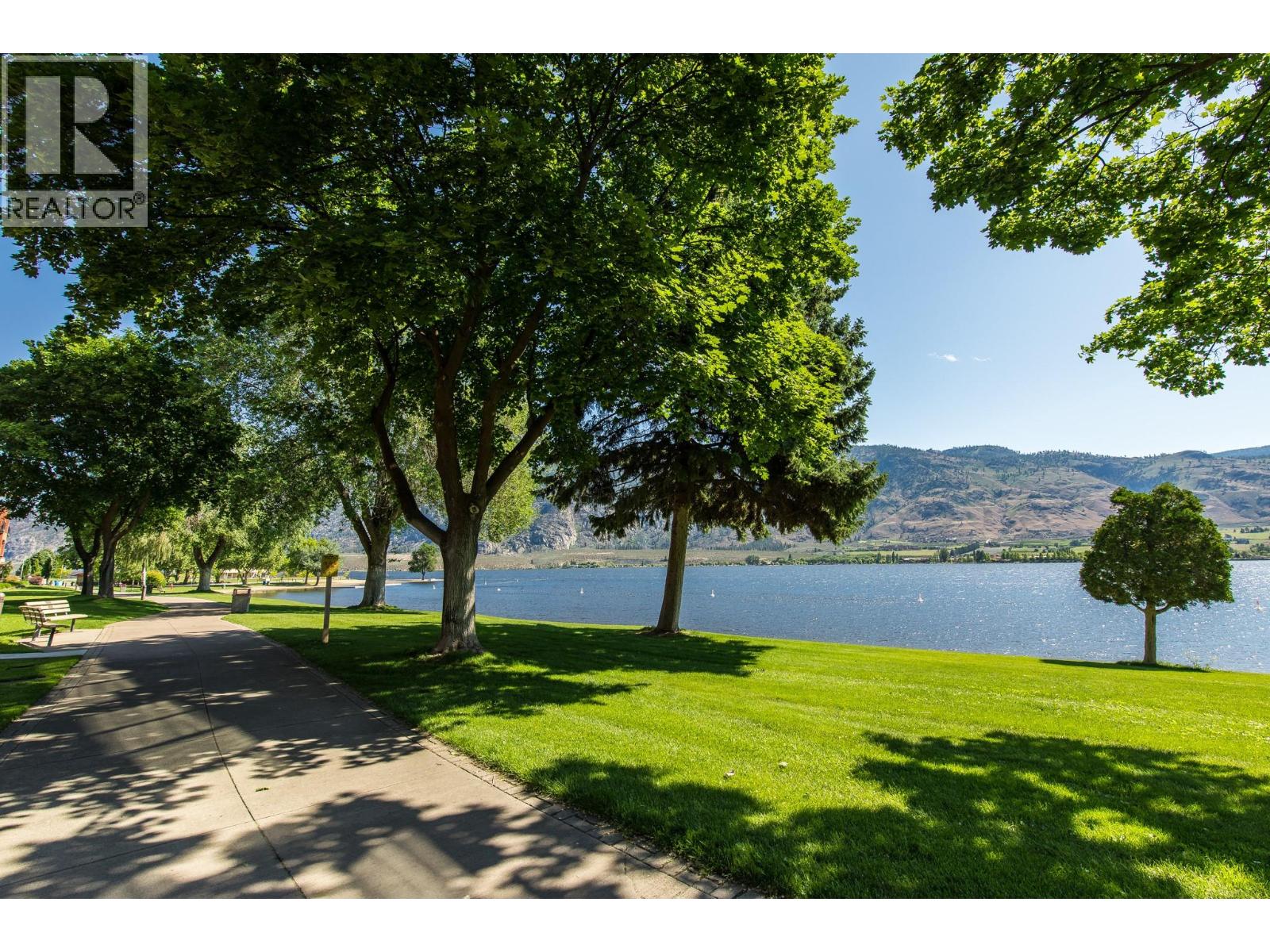 304-15 PARK Place, Osoyoos
