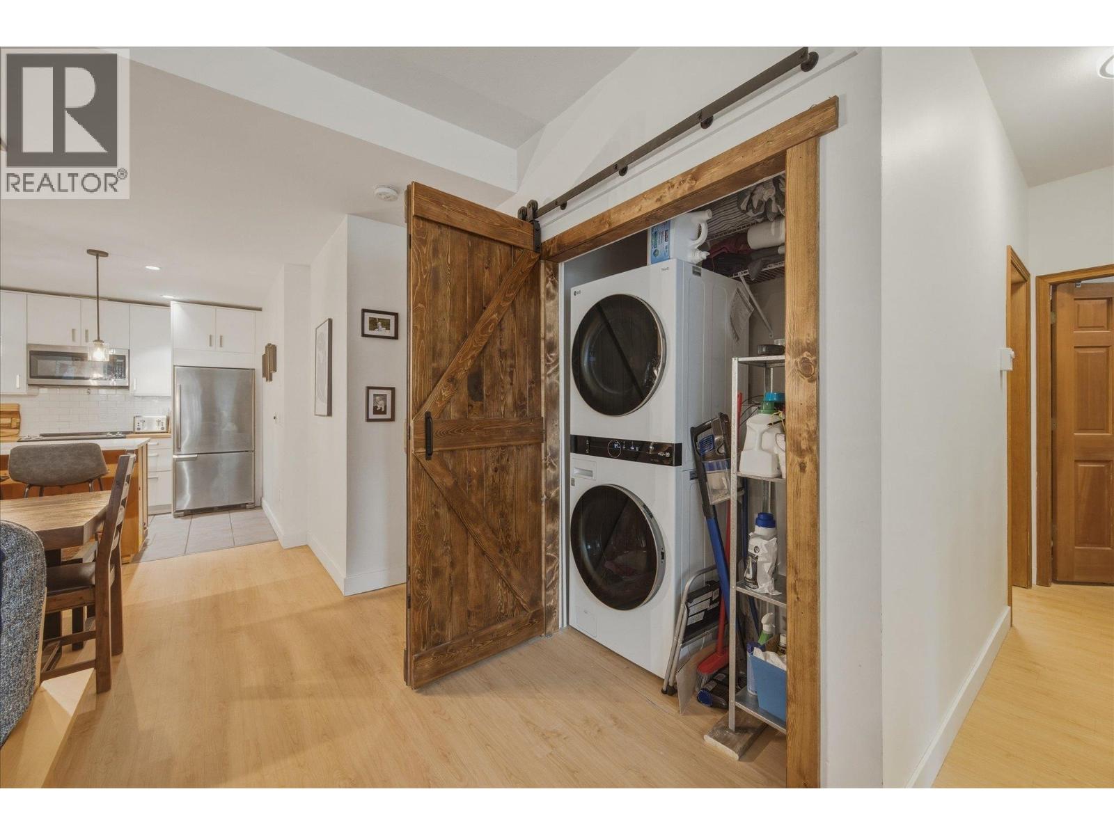 201 3300 PTARMIGAN PLACE, Whistler