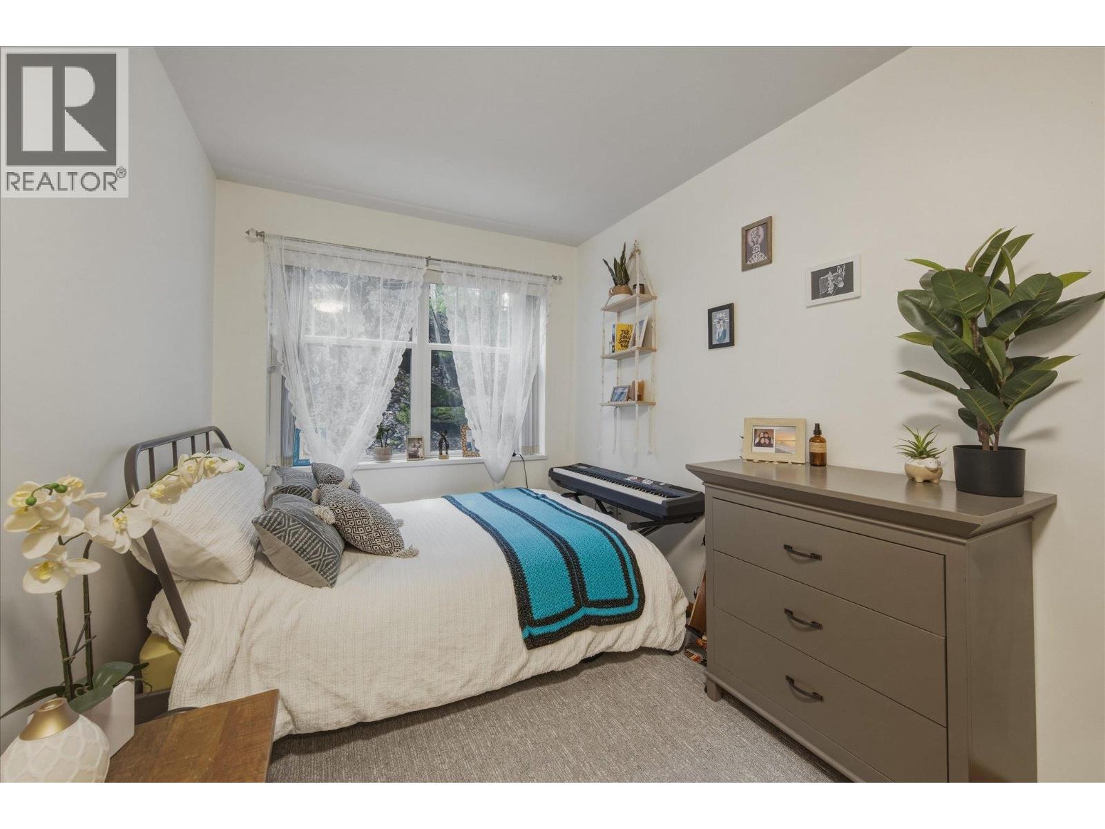 201 3300 PTARMIGAN PLACE, Whistler