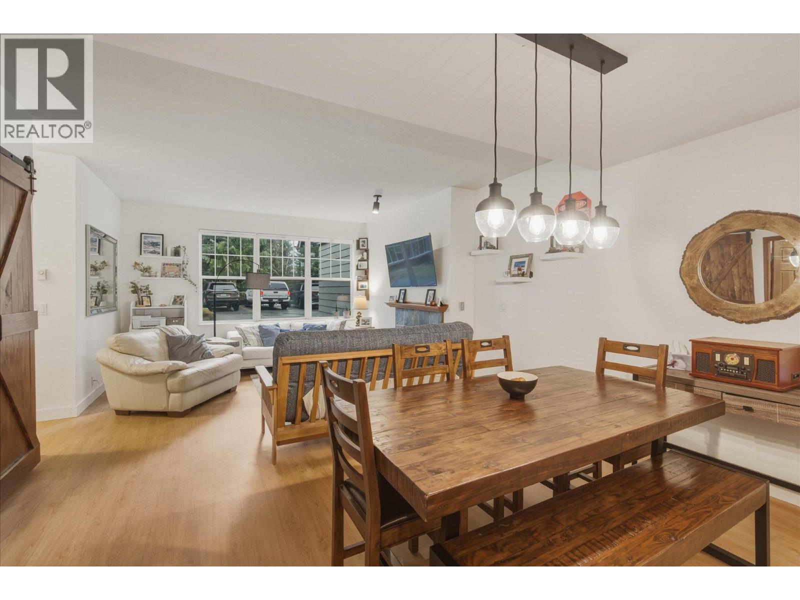 201 3300 PTARMIGAN PLACE, Whistler