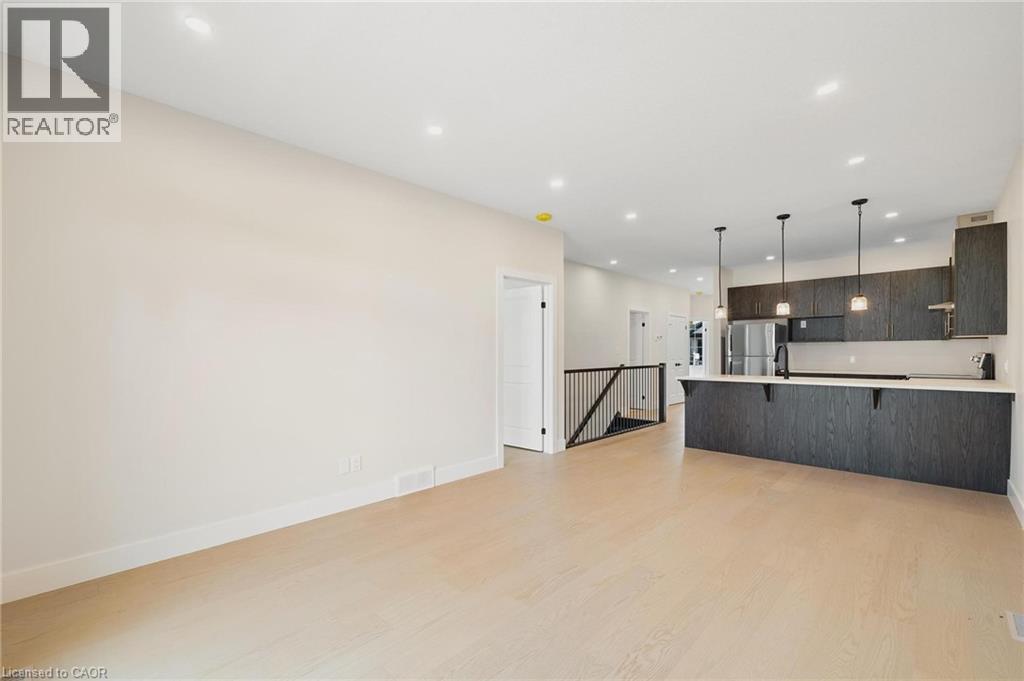 #202 12 WASHINGTON Street - 6