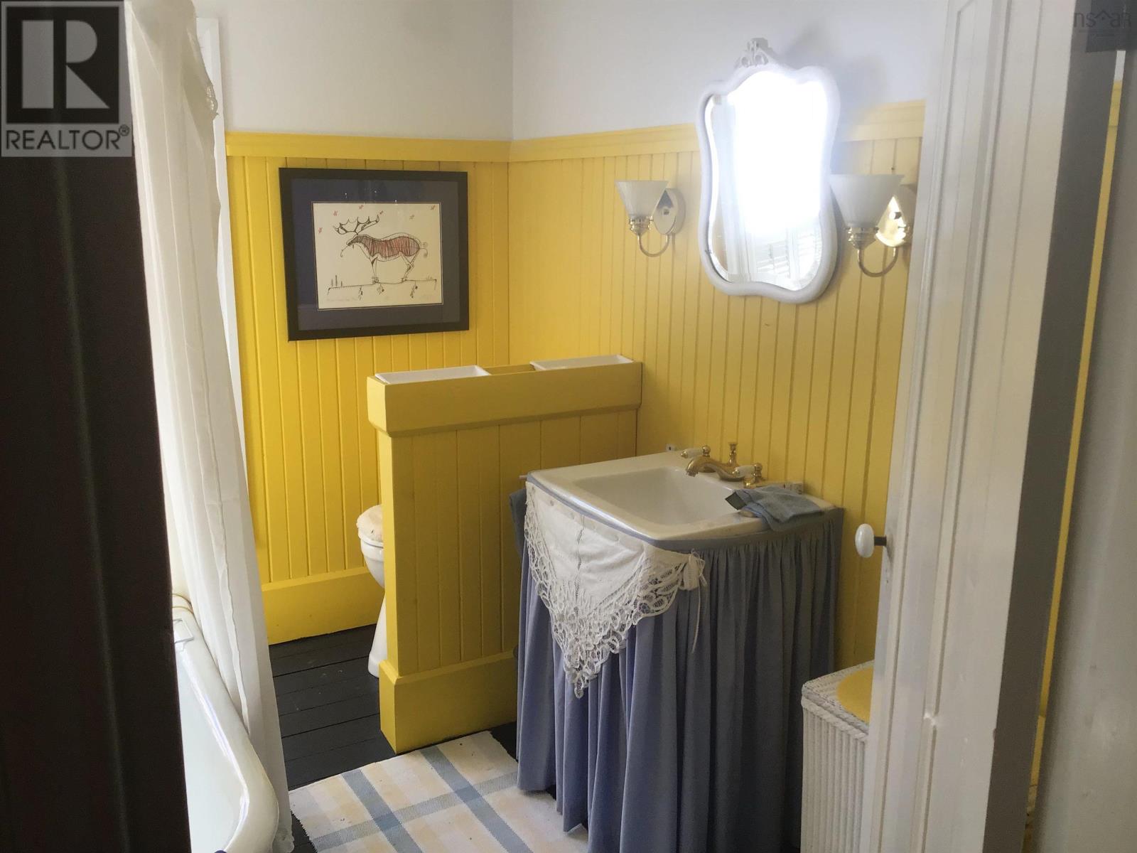 Property 28 of 31 of BIG INTERVALE Road