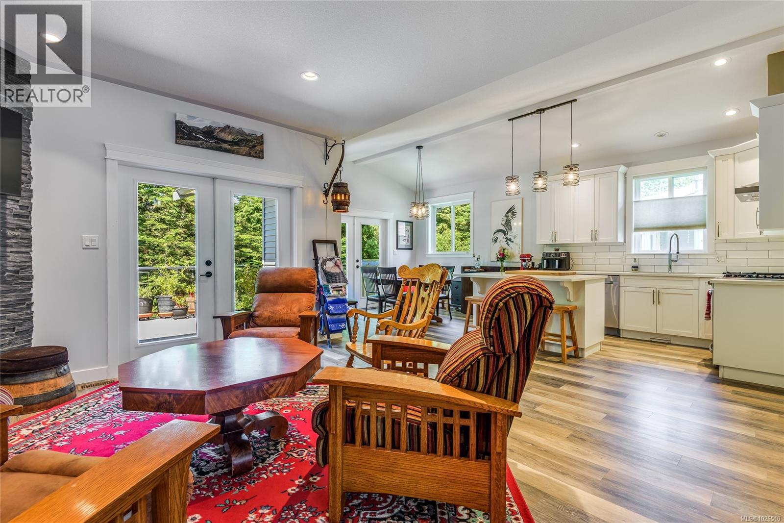 13 100 McPhedran Rd, Campbell River