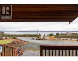 805 Lanqvist Rd, Hyde Creek, BC V0N2R0 Photo 21