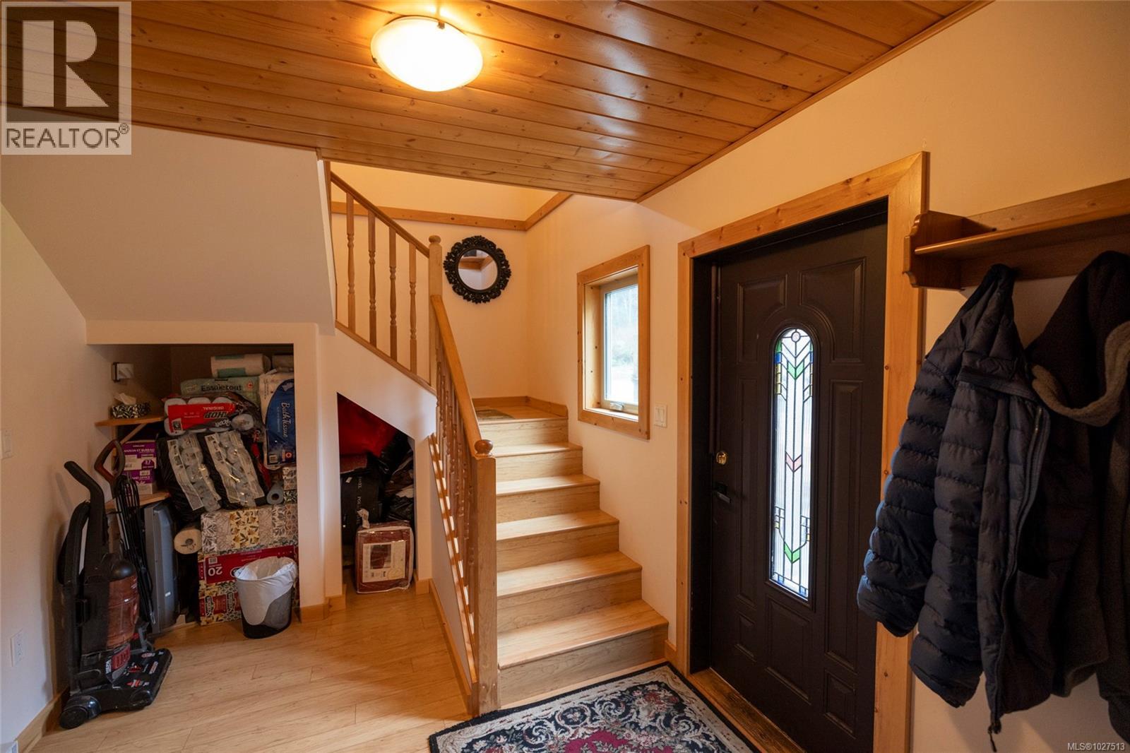 805 Lanqvist Rd - 37