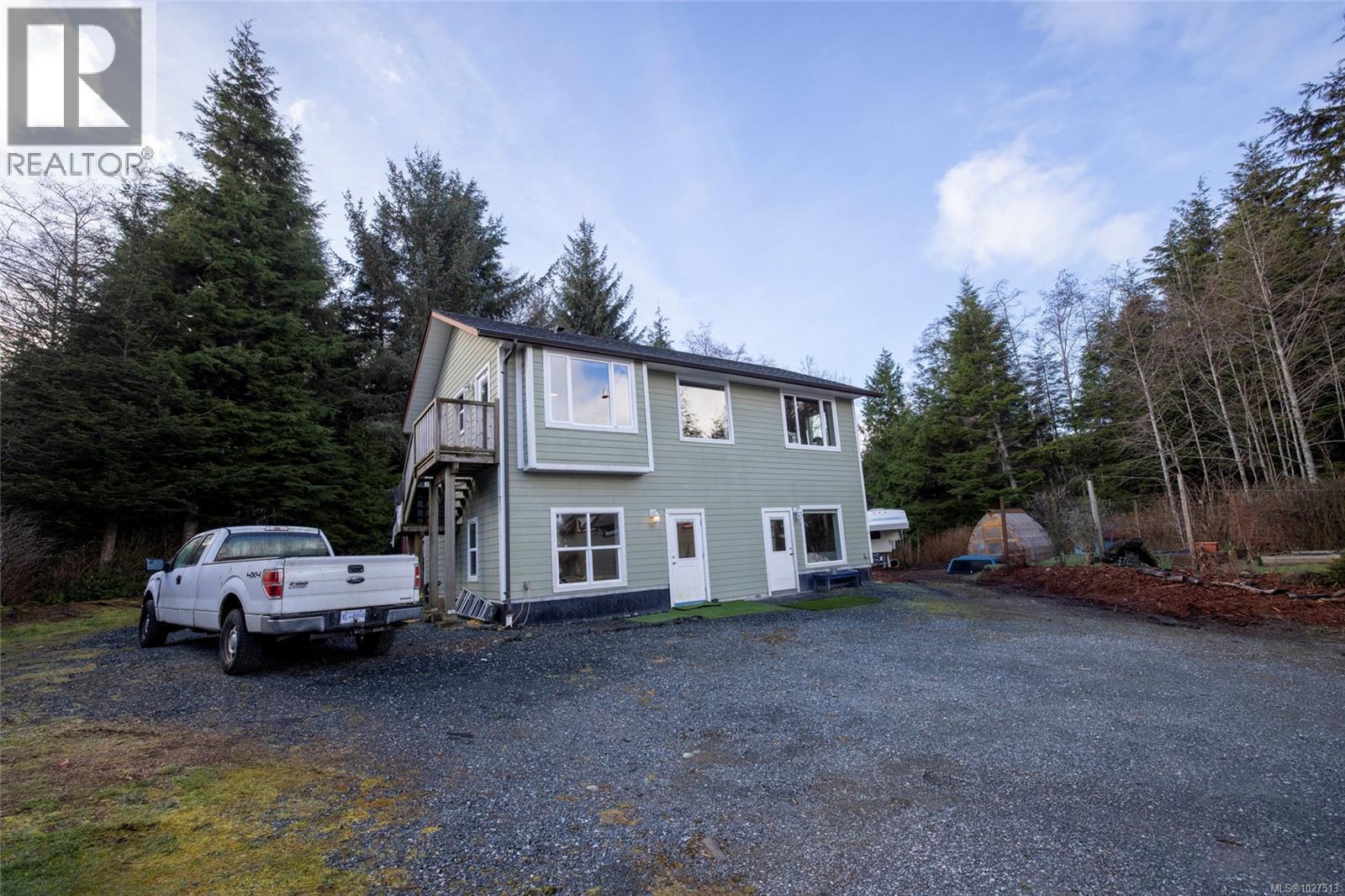 805 Lanqvist Rd - 17