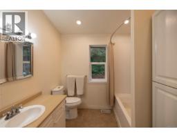 805 Lanqvist Rd, Hyde Creek, BC V0N2R0 Photo 55