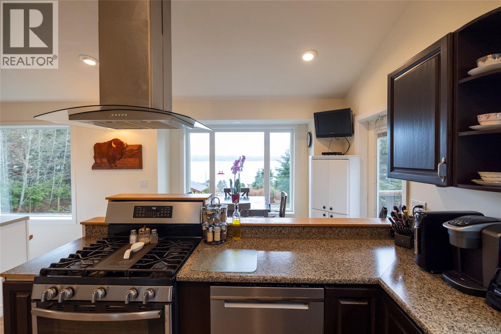 805 Lanqvist Rd - 54