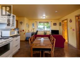 805 Lanqvist Rd, Hyde Creek, BC V0N2R0 Photo 22