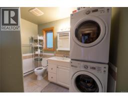 805 Lanqvist Rd, Hyde Creek, BC V0N2R0 Photo 40