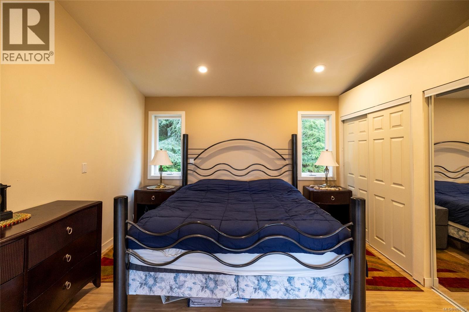 805 Lanqvist Rd - 57