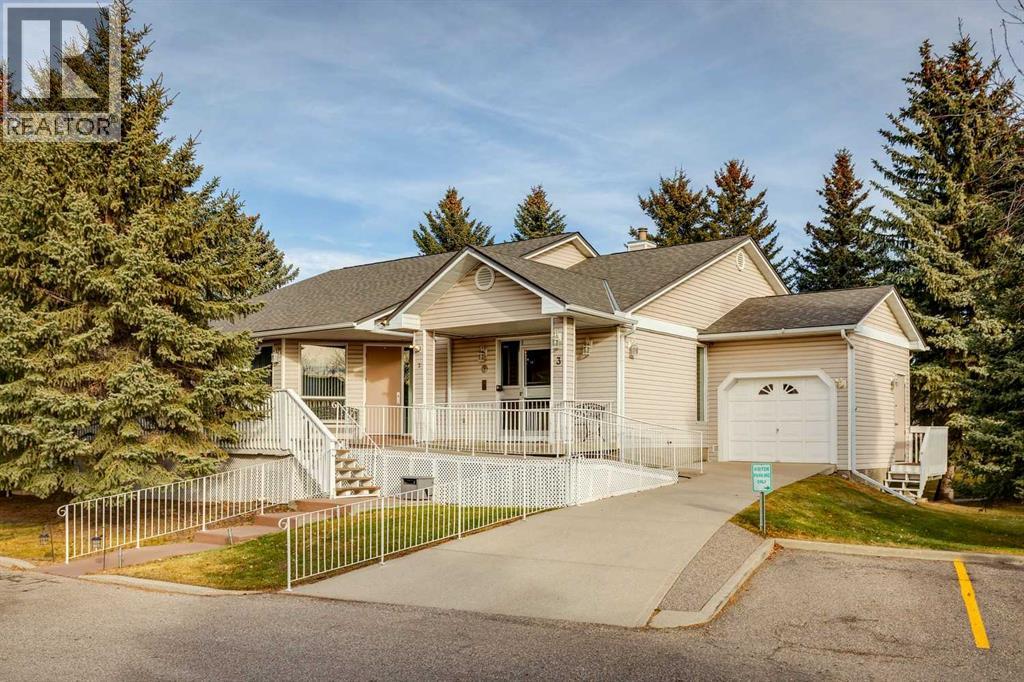 Single Family House for Sale in  Deer Ridge Close SE Deer Ridge Calgary 