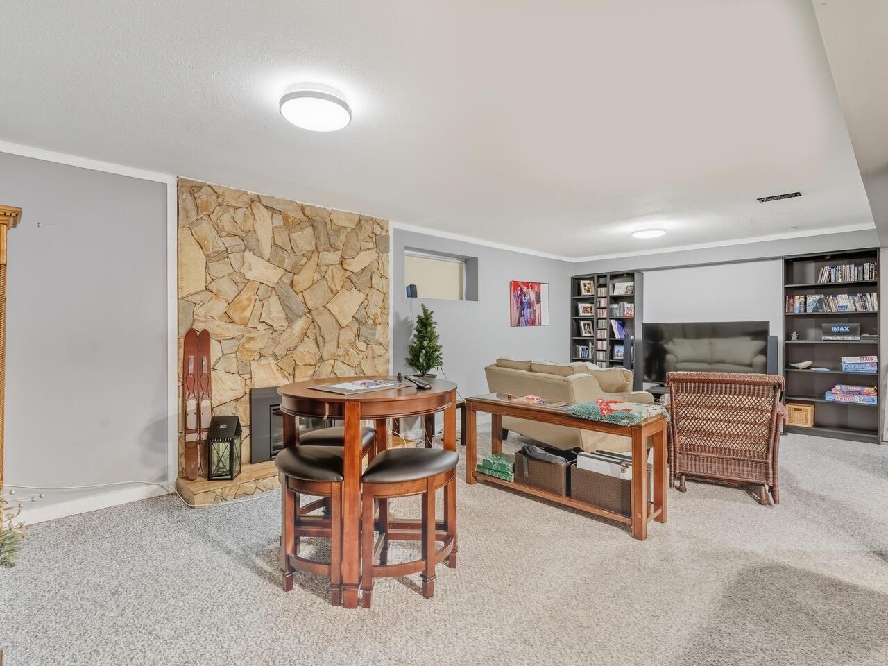 9434 113B Street, Delta