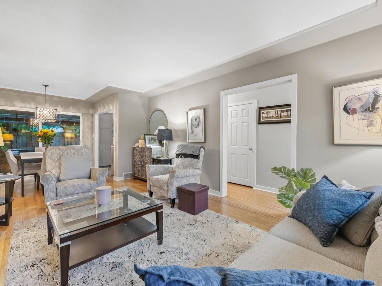 9434 113B Street, Delta