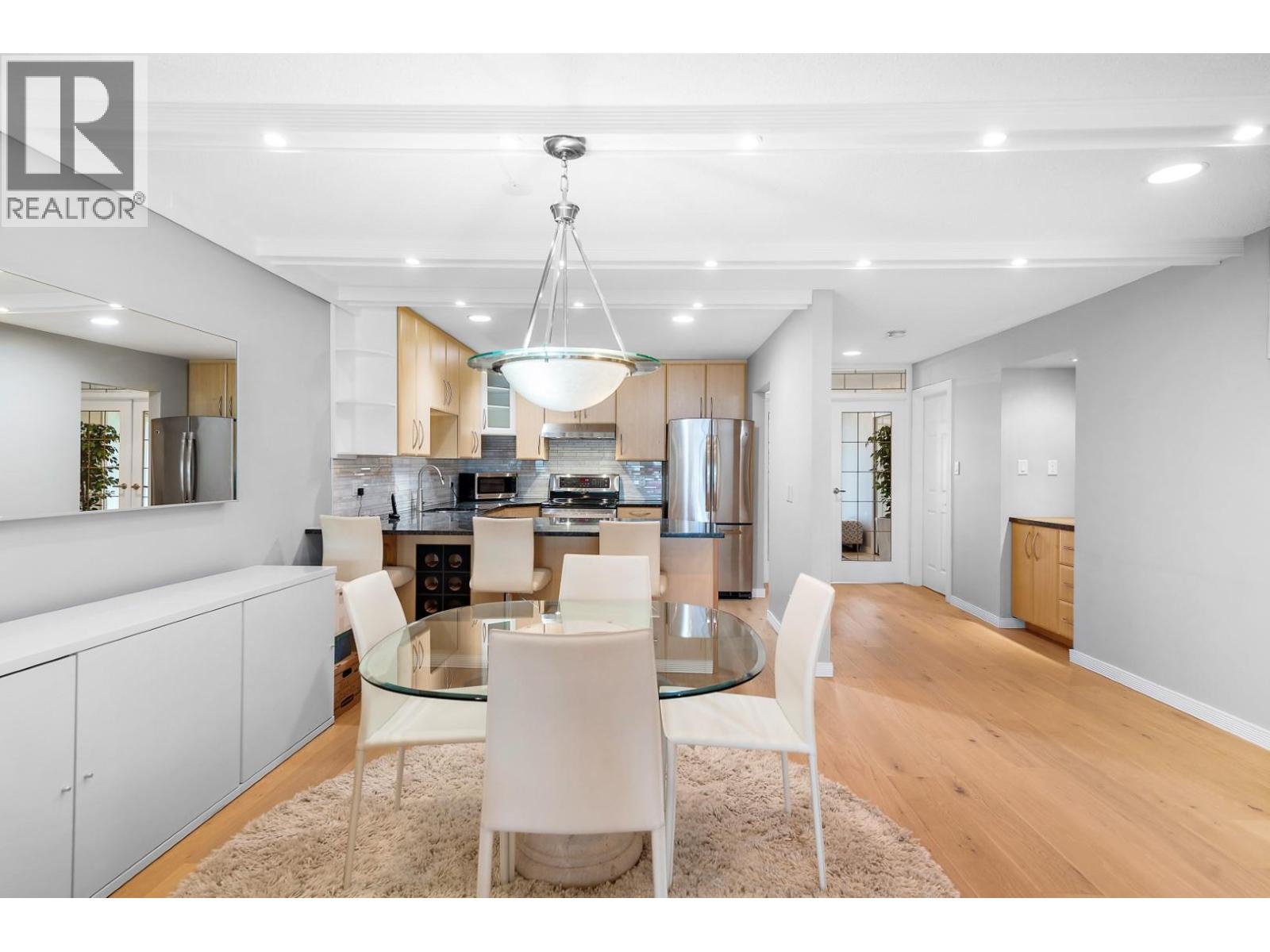 208 2900 Abbott Street, Kelowna