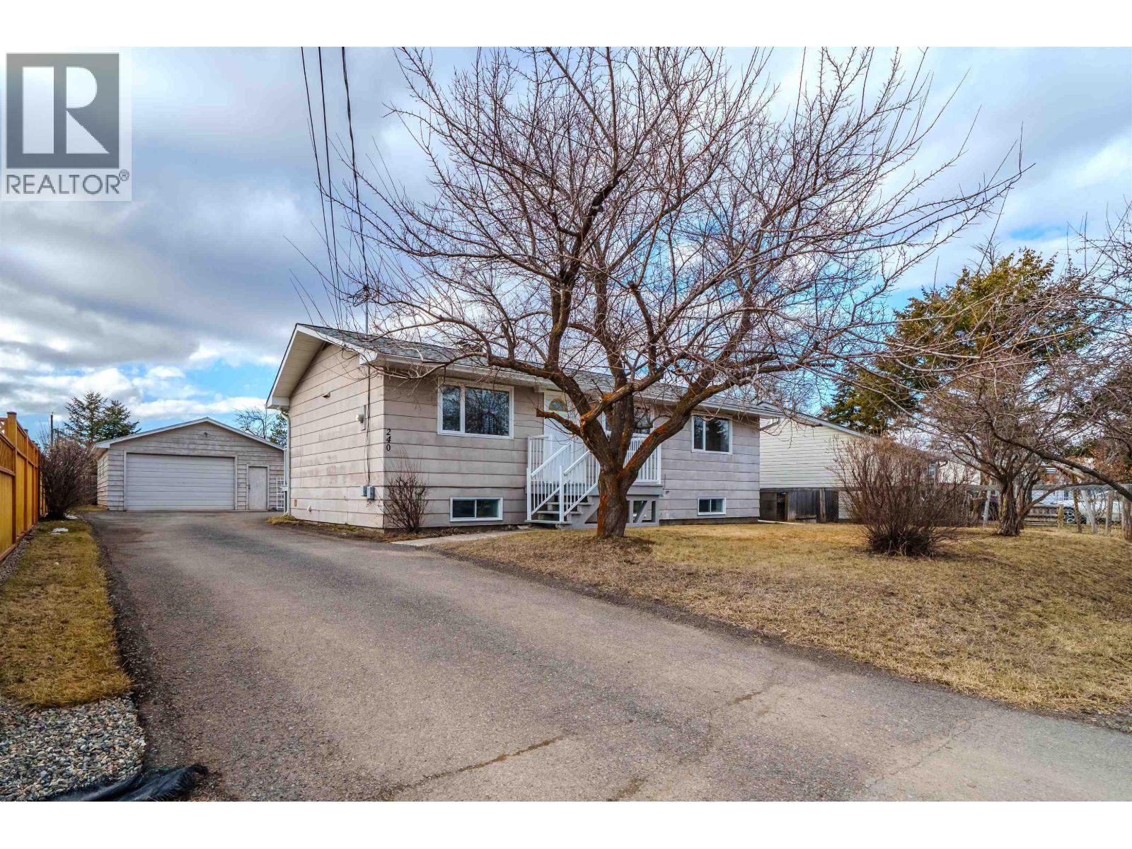 240 DOGWOOD AVENUE - 1