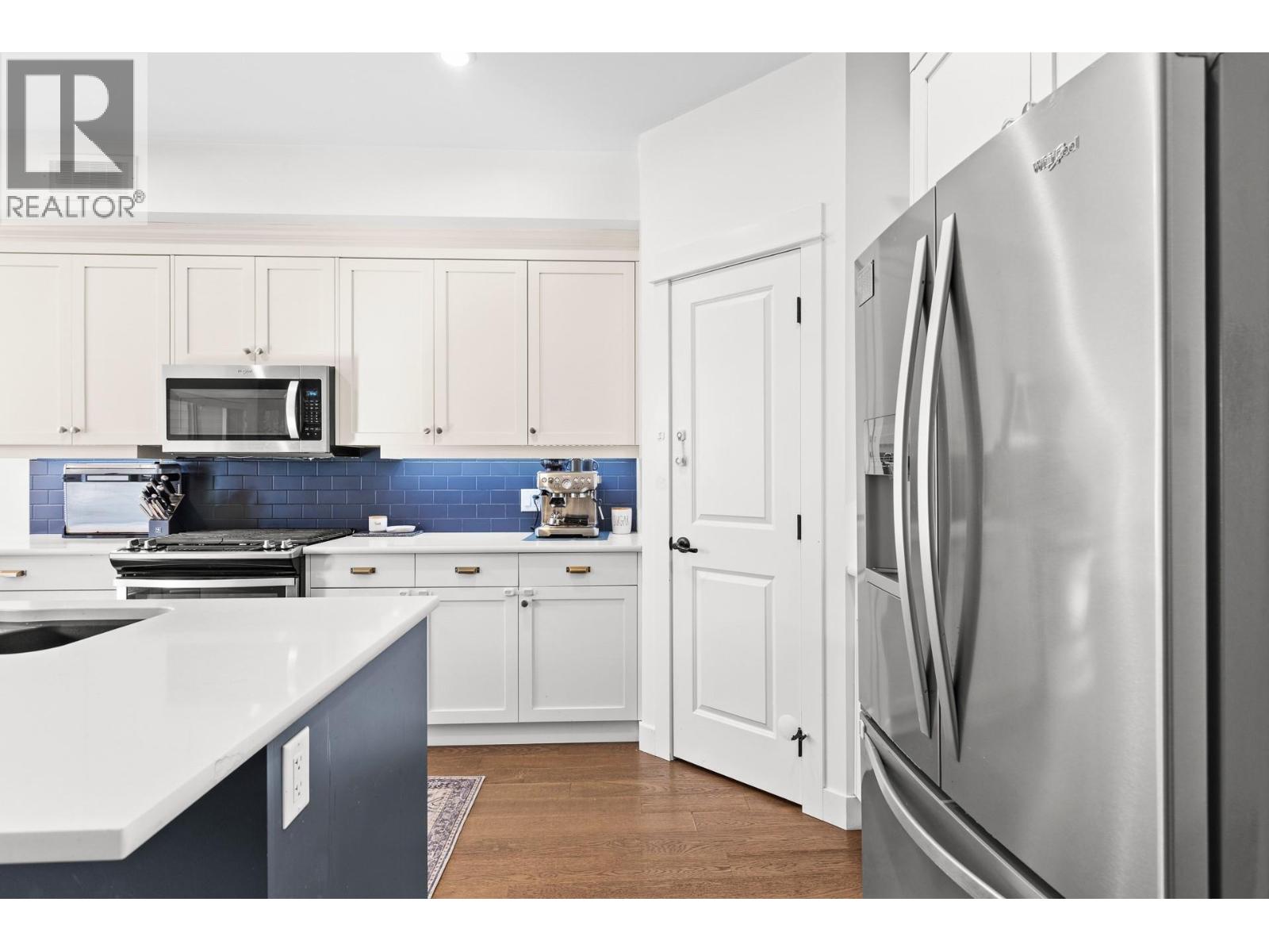 9563 Jensen Road Unit# 401, Lake Country