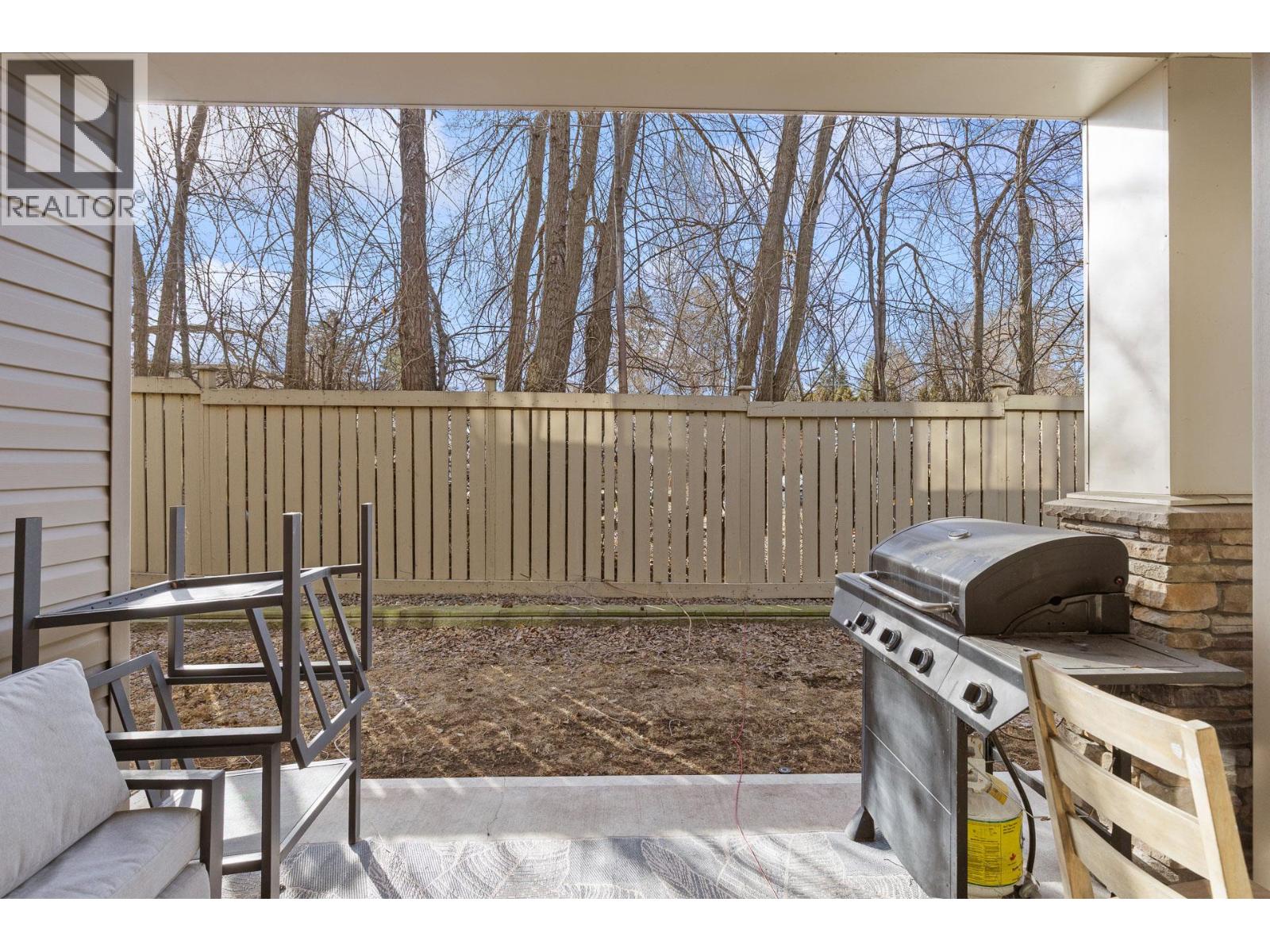 9563 Jensen Road Unit# 401, Lake Country