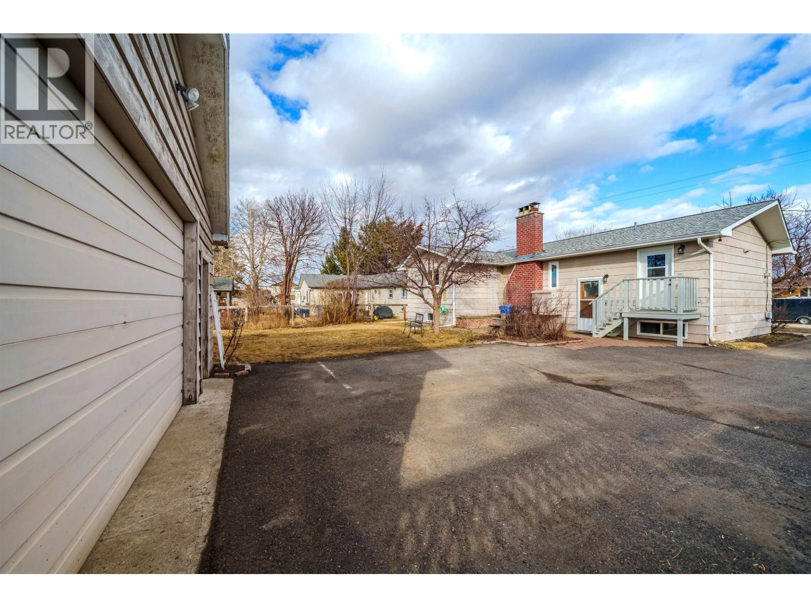 240 DOGWOOD AVENUE - 20