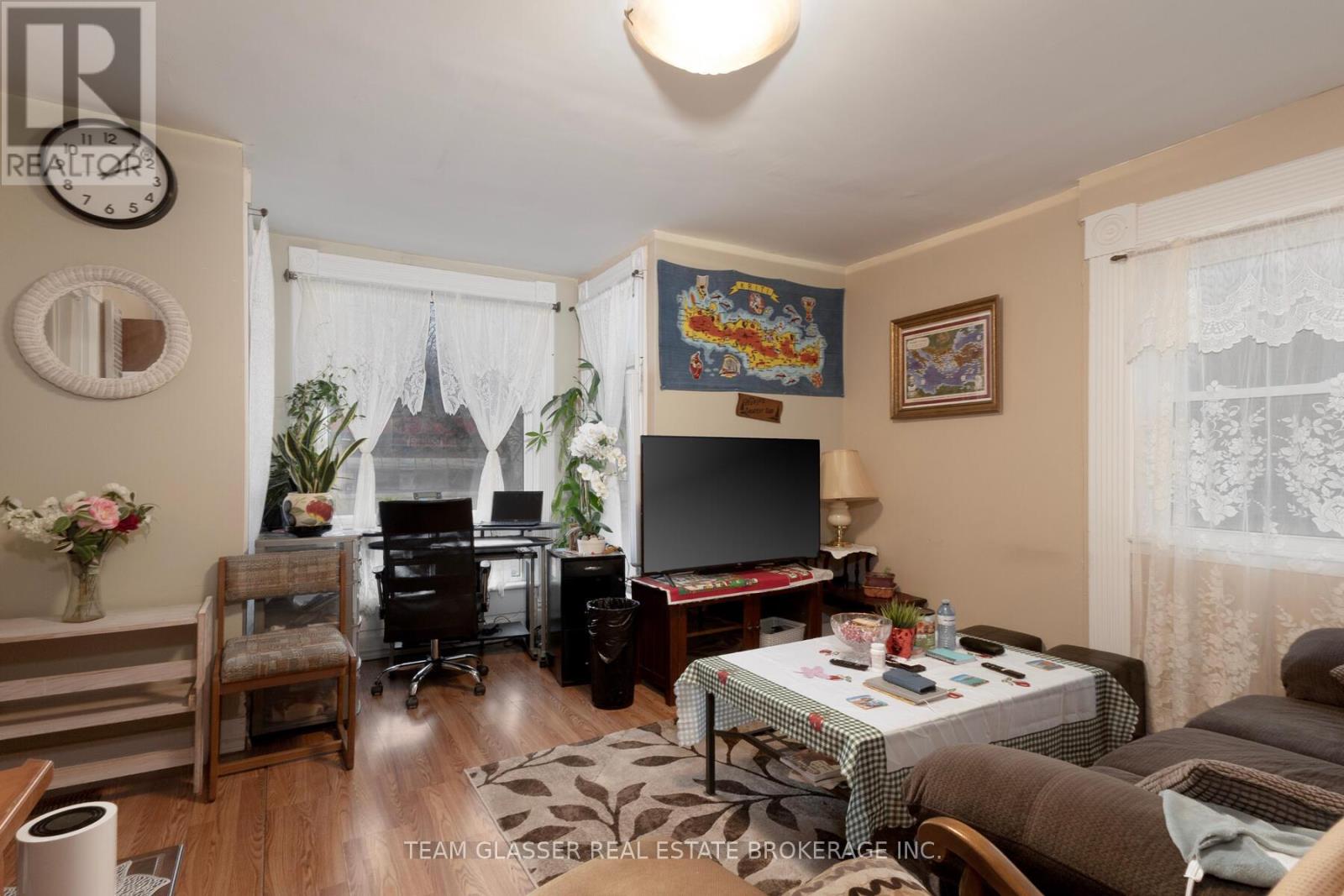 344 TALBOT STREET W - 10