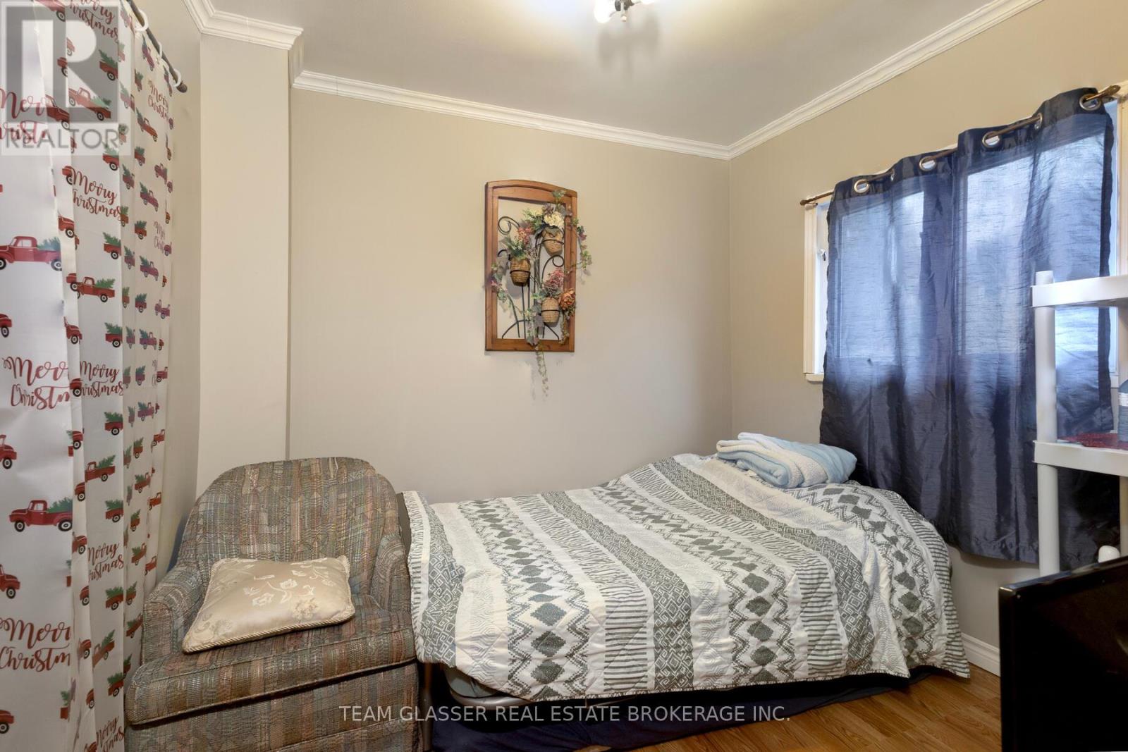 344 TALBOT STREET W - 19