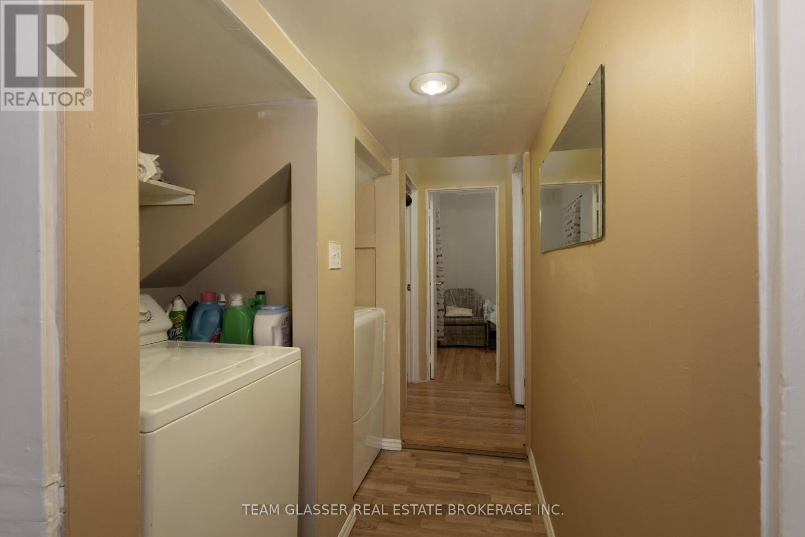 344 TALBOT STREET W - 33