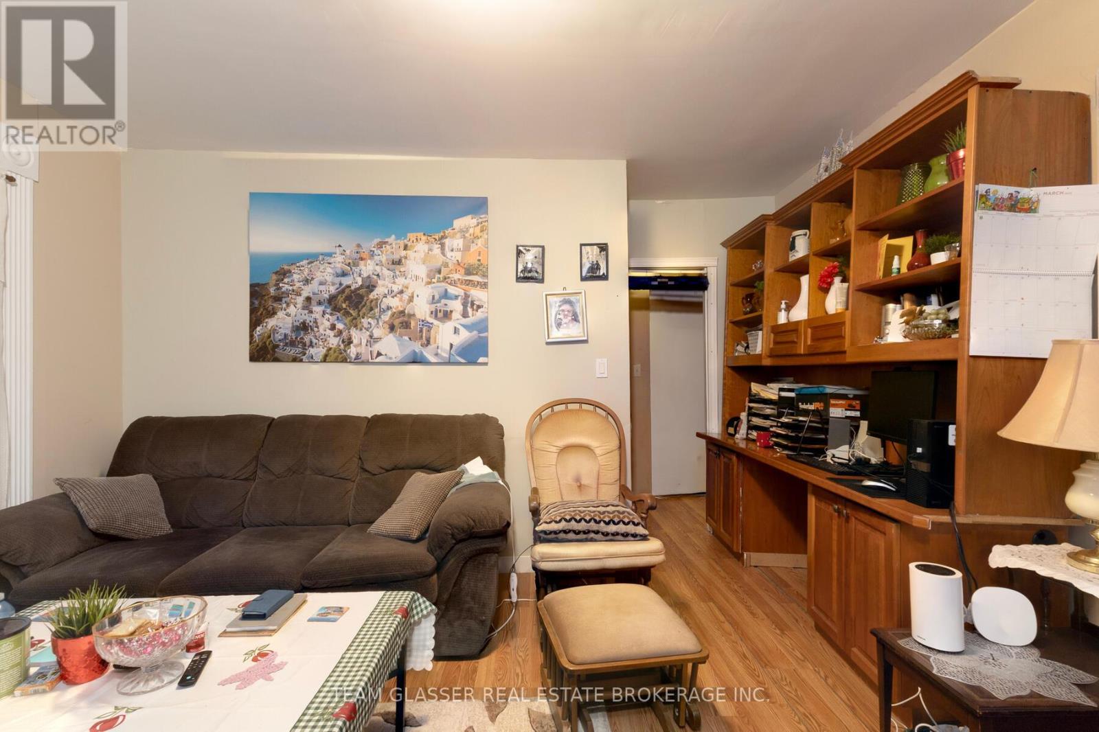 344 TALBOT STREET W - 8