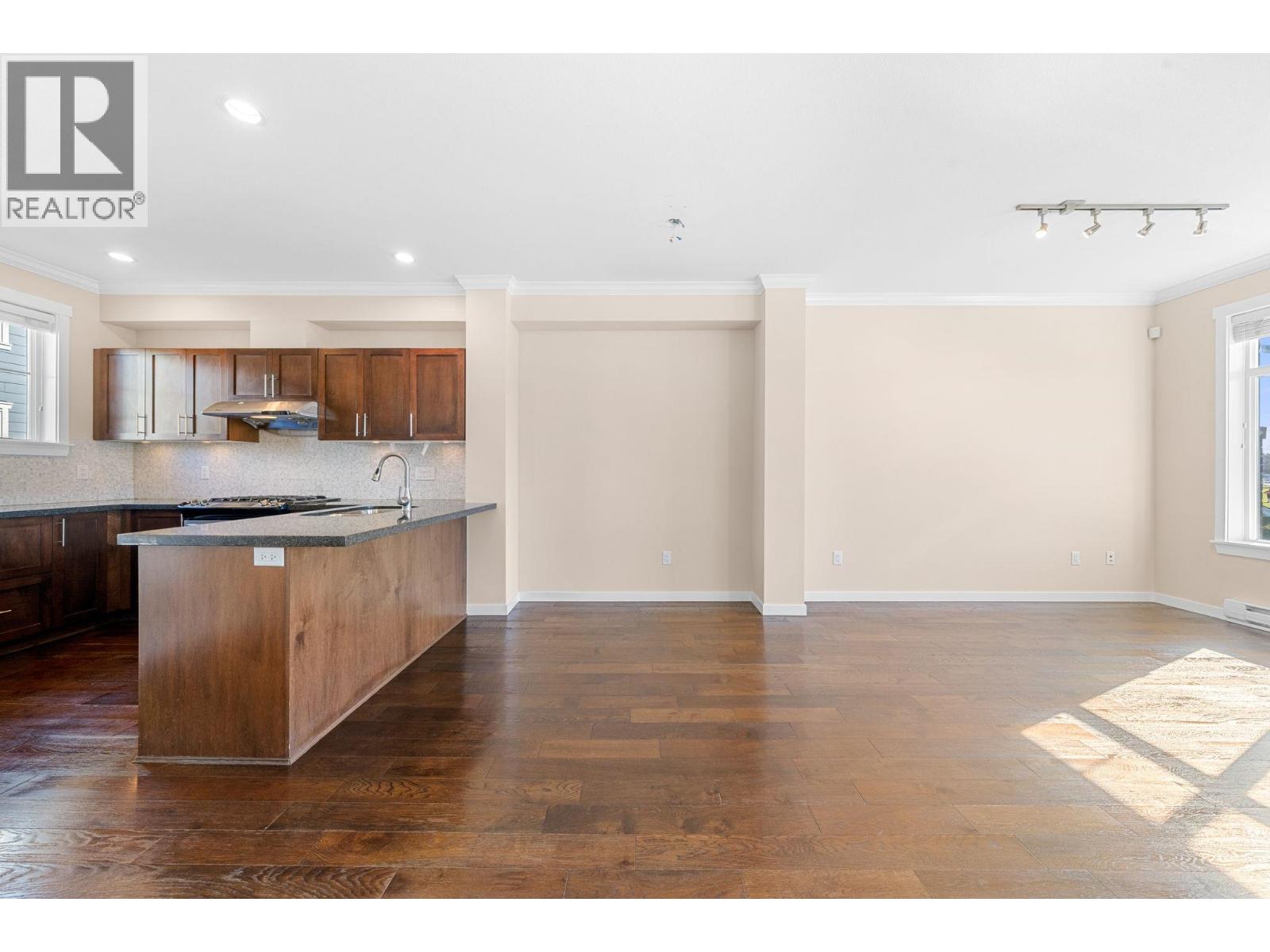 #4-9580 ALBERTA Road, Richmond