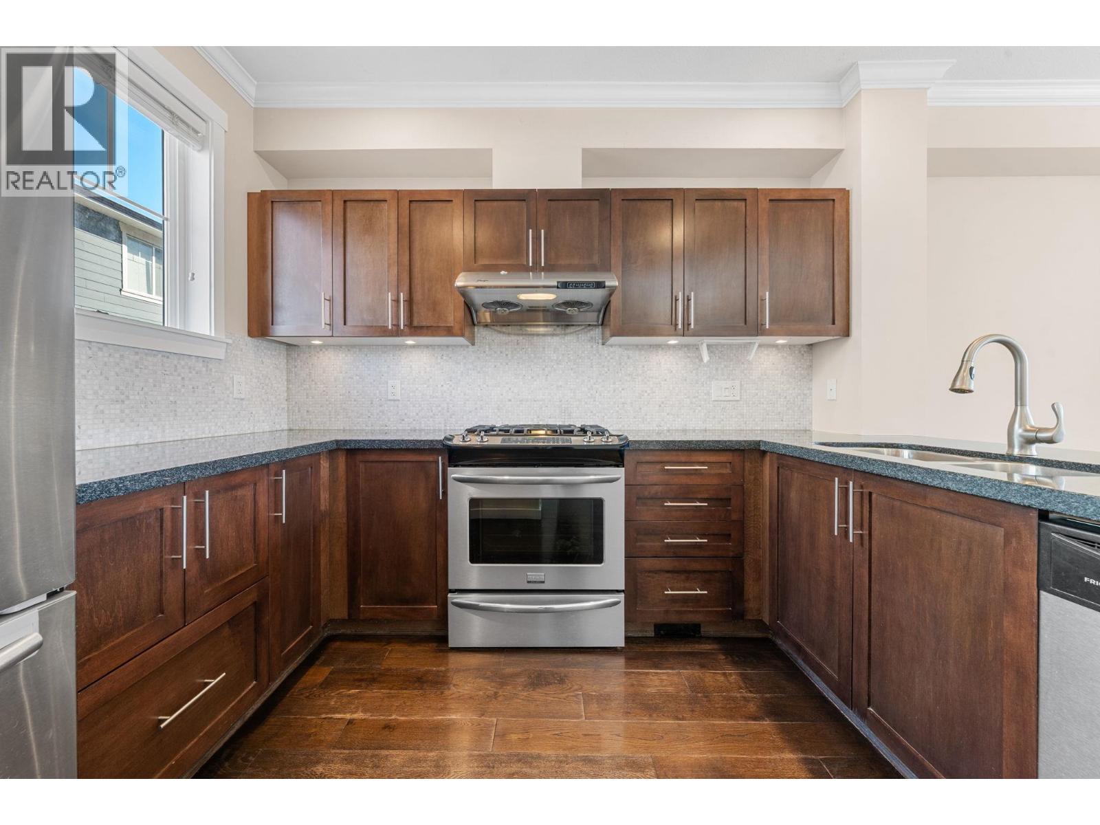 #4-9580 ALBERTA Road, Richmond