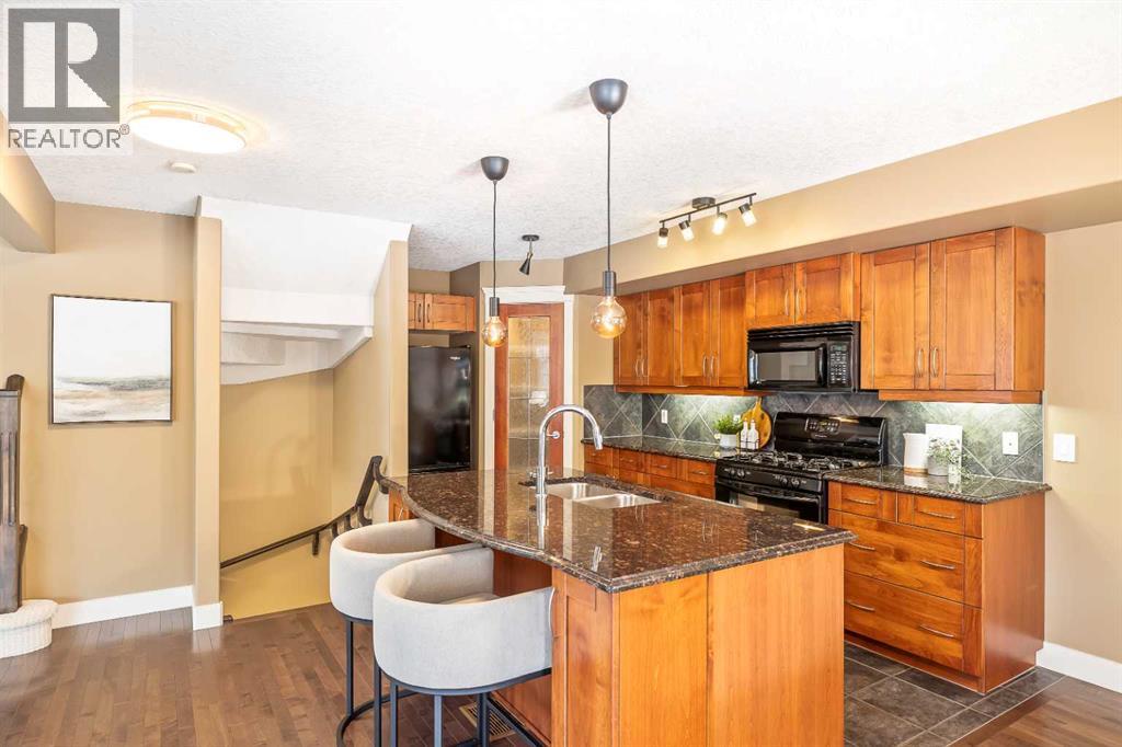 Single Family House for Sale in   Discovery Ridge Hill SW Discovery Ridge Calgary 