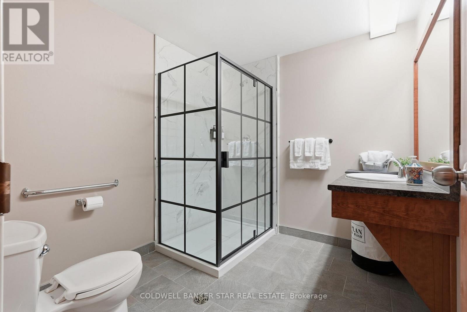 81 SOUTHAMPTON STREET Property Photo