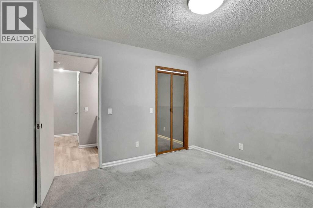 Single Family House Bi-level for Sale in D   Street SE Forest Lawn Calgary 