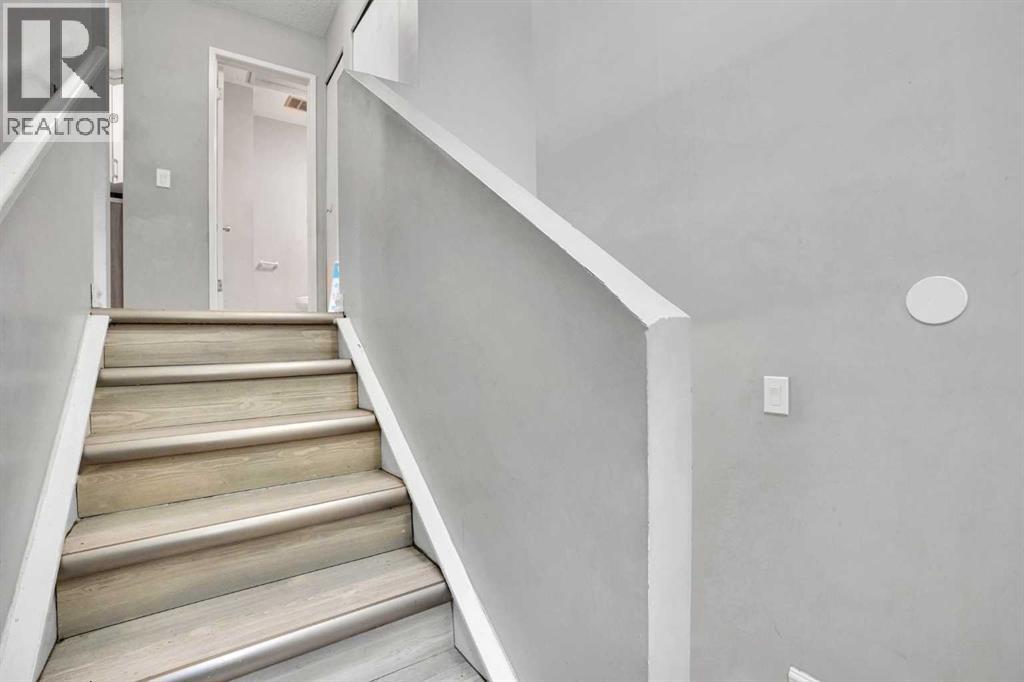 Single Family House Bi-level for Sale in D   Street SE Forest Lawn Calgary 