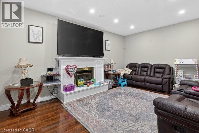 15 TALIA Court - 14