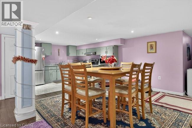 15 TALIA Court - 32