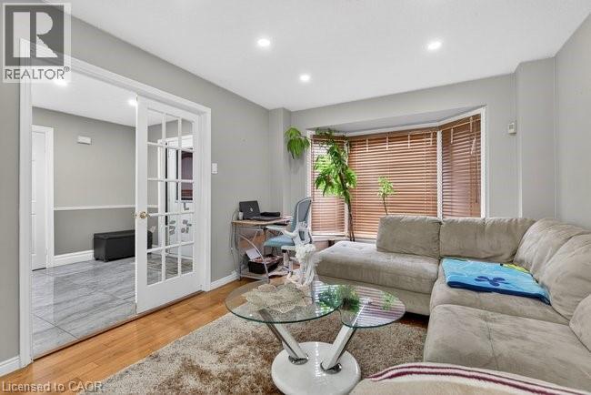 15 TALIA Court - 6