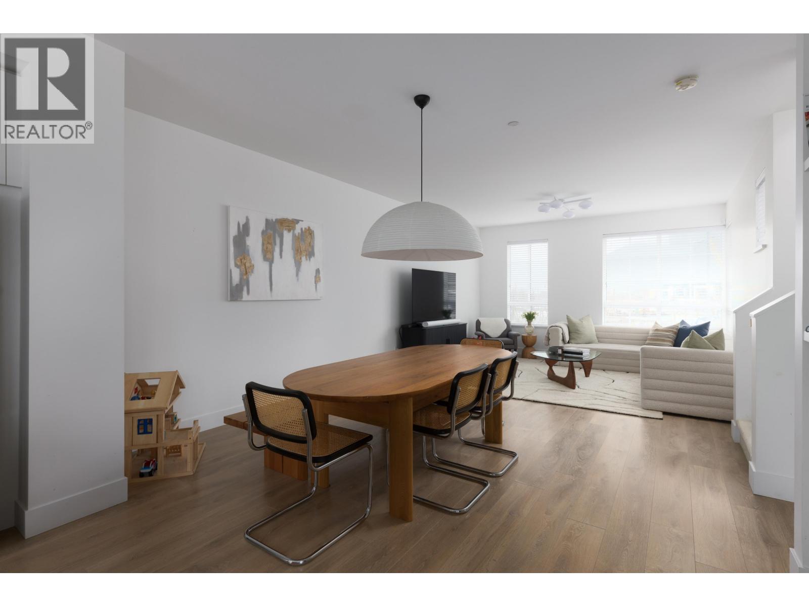 37995 HELM WAY, Squamish