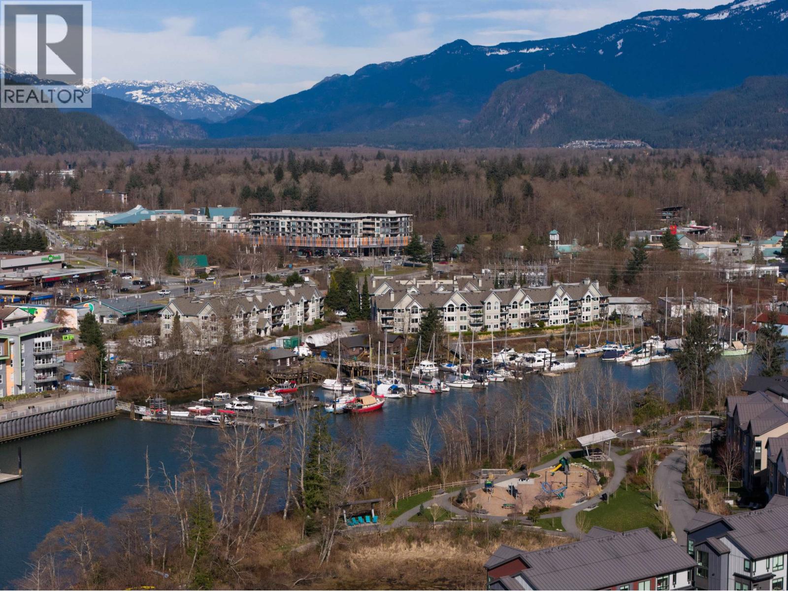 37995 HELM WAY, Squamish