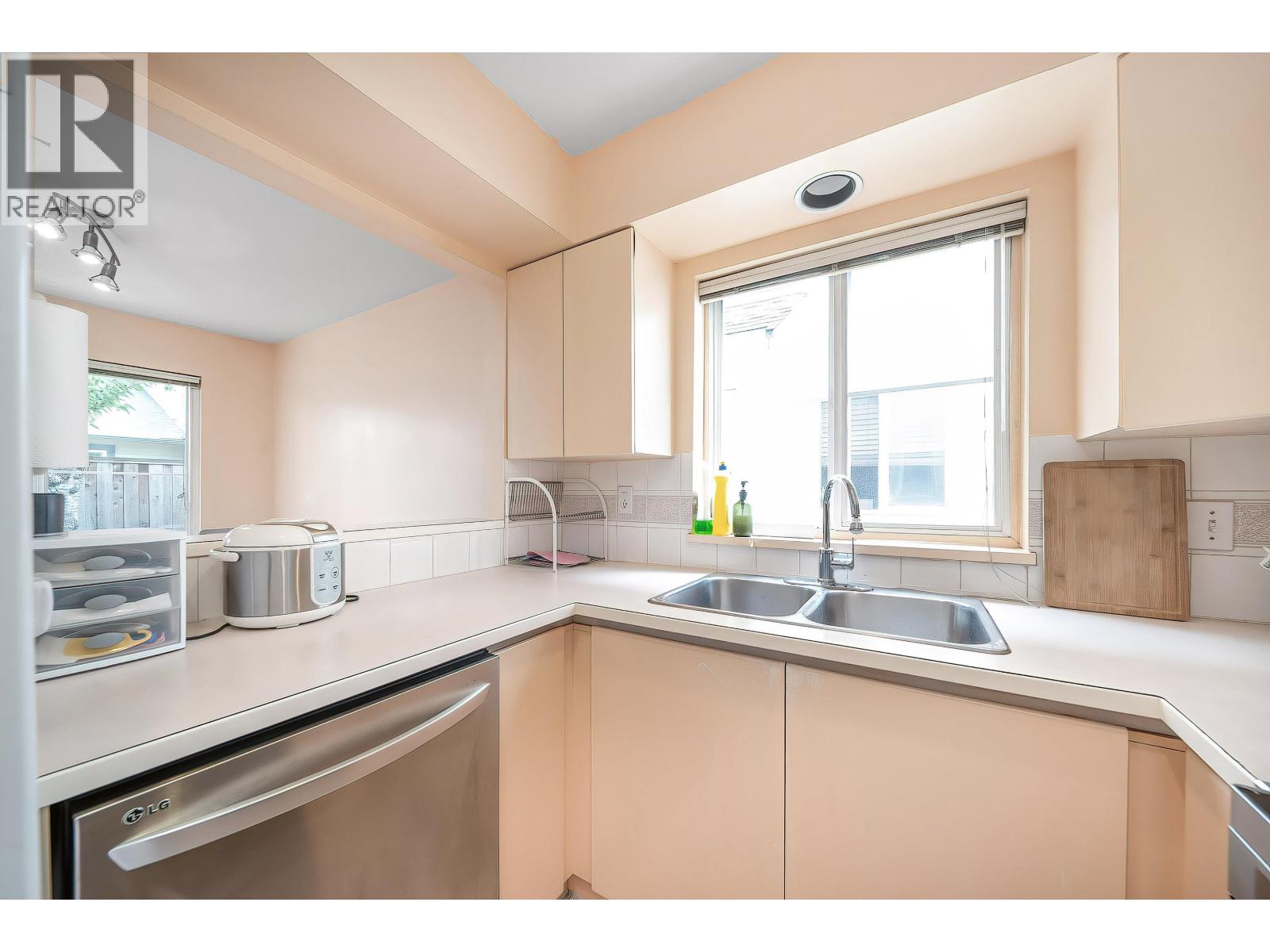 #38-10080 KILBY Drive, Richmond