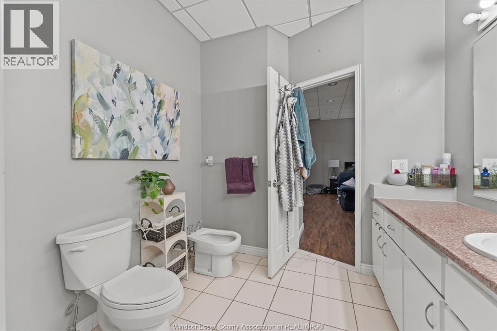 552-554 PITT STREET WEST - 22