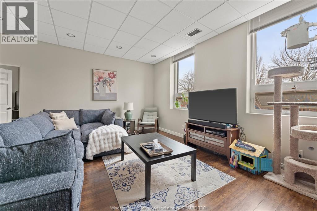 552-554 PITT STREET WEST - 20